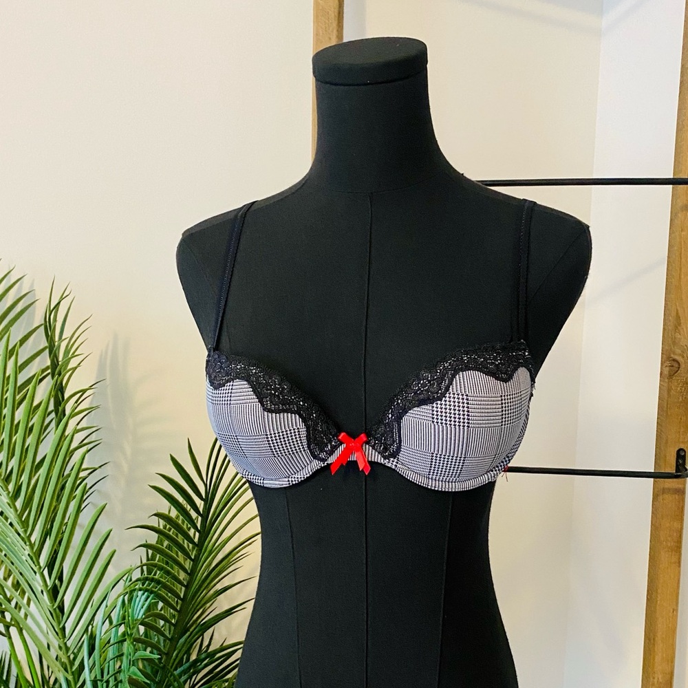 La SENZA Black and White Checkered Bra with Red Bow, 34A